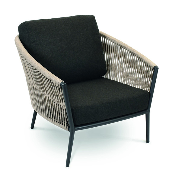 Cosmo armchair, frame: aluminium anthracite matt textured coated, seating surface: fm-flat rope linen, cushion seat and back shadow