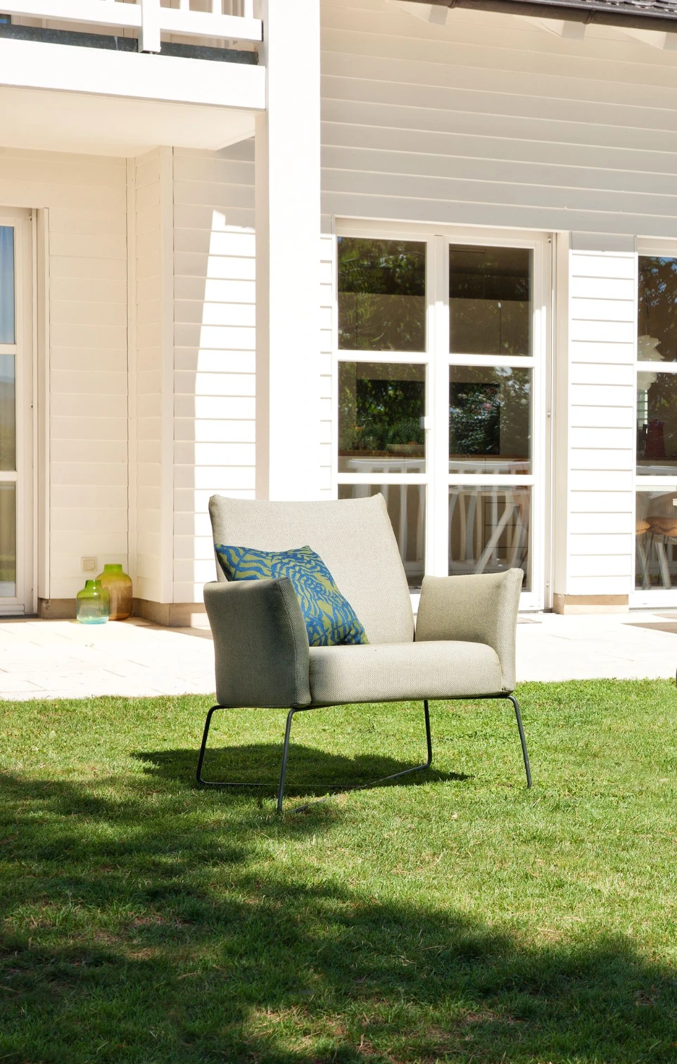 Kalos Lounge Sessel – Fischer Möbel Design-Gartensessel für exklusive Terrassen und moderne Gartenanlagen.